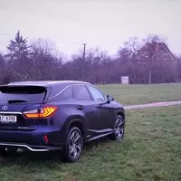 Lexus RX 450h L: Hlavně v klidu