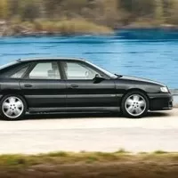 Renault Safrane Biturbo: Zapomenutý supersedan
