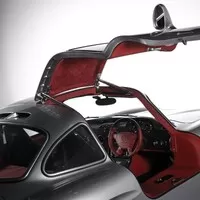 Do aukce jde unikátní Mercedes 300SL AMG po brunejském sultánovi
