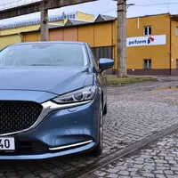 Mazda6 G194AT: Ohrožený druh