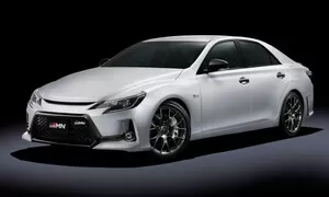 Toyota představuje další model GRMN. Zadohnaný sedan se šestiválcem a manuálem.