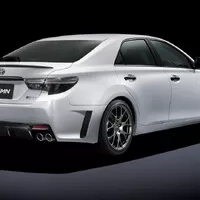 Toyota představuje další model GRMN. Zadohnaný sedan se šestiválcem a manuálem.