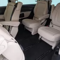 Mercedes-Benz V-Class: Salonek pro šest
