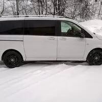 Mercedes-Benz V-Class: Salonek pro šest