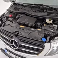 Mercedes-Benz V-Class: Salonek pro šest