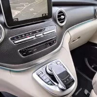 Mercedes-Benz V-Class: Salonek pro šest