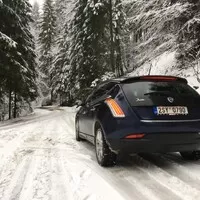 Lancia Delta 1.6 JTDm Platino: Kompaktní luxus