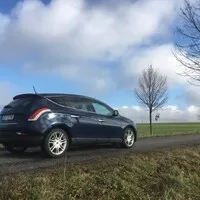 Lancia Delta 1.6 JTDm Platino: Kompaktní luxus