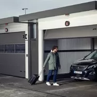 Na letišti Gatwick za vás zaparkuje robot