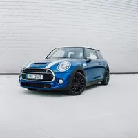 Mini Cooper S: Příběh o rybičce a okreskách