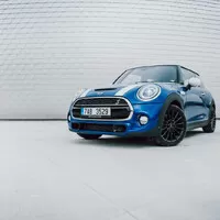 Mini Cooper S: Příběh o rybičce a okreskách