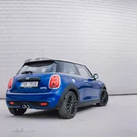 Mini Cooper S: Příběh o rybičce a okreskách