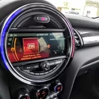 Mini Cooper S: Příběh o rybičce a okreskách