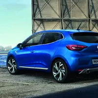 Nový Renault Clio se představuje už i zvenčí