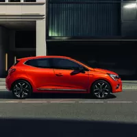 Nový Renault Clio se představuje už i zvenčí