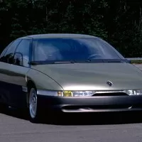 Renault Mégane 1988 - luxus v čistých liniích