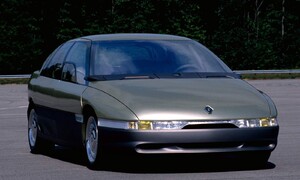Historie: Renault Mégane 1988 - luxus v čistých liniích