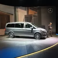 Facelift Mercedesu Třídy V: Úspornější a luxusnější