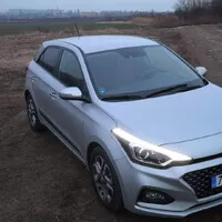 Hyundai i20 T-GDI 120: Za "luxus" se platí