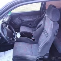 Hrdinové za babku: Ford Escort RS2000