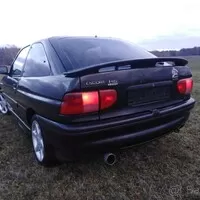 Hrdinové za babku: Ford Escort RS2000