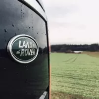 Range Rover P400e: Nepřekonatelný