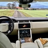 Range Rover P400e: Nepřekonatelný