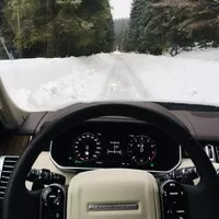 Range Rover P400e: Nepřekonatelný