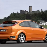 Za volantem: Ford Focus ST225