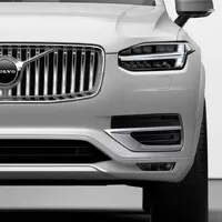 Volvo představuje faceliftovanou XC90