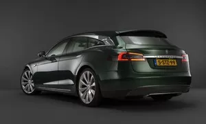 Představí Tesla v blízké budoucnosti nový kombík?