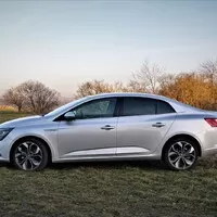 Renault Mégane GrandCoupé 1.3 TCe: Malý talisman pro štěstí