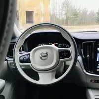 Volvo V60 CC D4: O úroveň výš