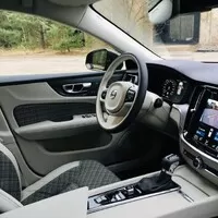 Volvo V60 CC D4: O úroveň výš
