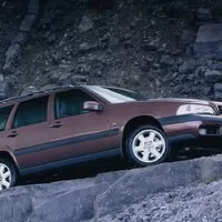 Volvo V60 CC D4: O úroveň výš