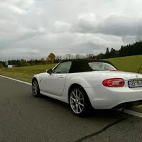 Autíčkářova garáž: Mazda MX-5 2.0 Sports Line - Proč ji nikdo nemá rád?
