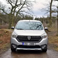 Dacia Lodgy Stepway 1.6 sCe: Hrníček od peří