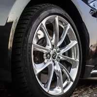 Lexus LS500h: Potřebuje ještě Yakuza Mercedes?