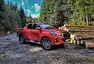 Toyota Hilux 2.4 D-4D Adventure: Dělník ve stylovém kroji