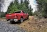 Toyota Hilux 2.4 D-4D Adventure: Dělník ve stylovém kroji