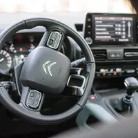 Citroën Berlingo 1.5 BlueHDi: Kombinovaný kočárek
