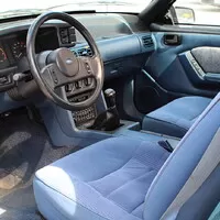 Ford Mustang Fox 5.0 V8: Síla na rameni