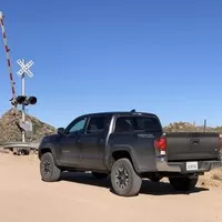 Toyota Tacoma V6 TRD Offroad: Takhle se dělá truck!