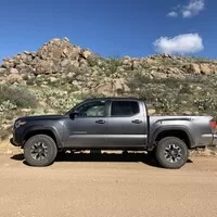 Toyota Tacoma V6 TRD Offroad: Takhle se dělá truck!