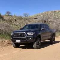 Toyota Tacoma V6 TRD Offroad: Takhle se dělá truck!