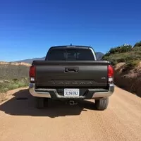Toyota Tacoma V6 TRD Offroad: Takhle se dělá truck!