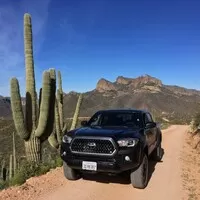 Toyota Tacoma V6 TRD Offroad: Takhle se dělá truck!