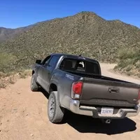 Toyota Tacoma V6 TRD Offroad: Takhle se dělá truck!