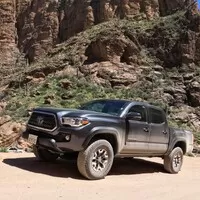 Toyota Tacoma V6 TRD Offroad: Takhle se dělá truck!