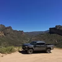 Toyota Tacoma V6 TRD Offroad: Takhle se dělá truck!